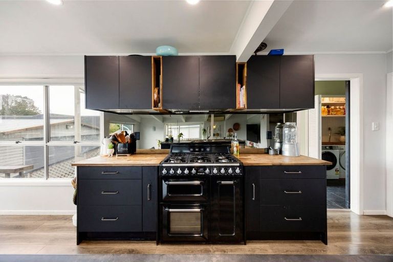 Photo of property in 971 Kihikihi Road, Te Awamutu, 3800