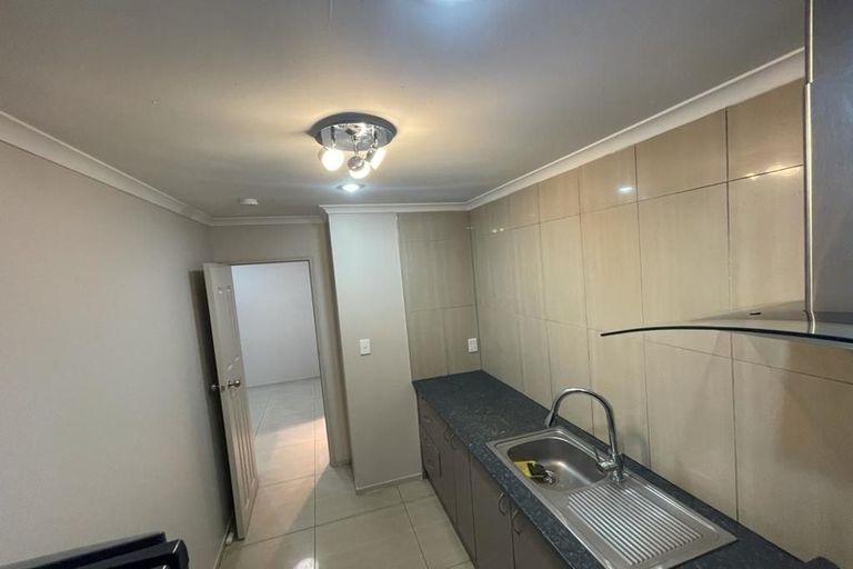 Photo of property in 232 Botany Road, Golflands, Auckland, 2013