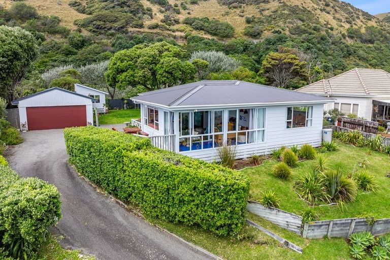 Photo of property in 63 Ames Street, Paekakariki, 5034