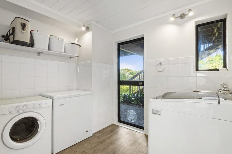 Photo of property in 10 Moorgreen Heights, Torbay, Auckland, 0630