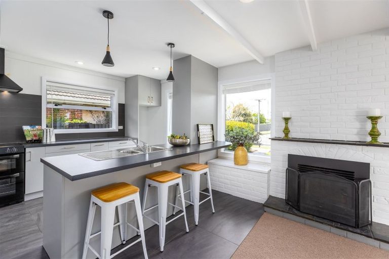 Photo of property in 21 Normandy Street, Bishopdale, Christchurch, 8053