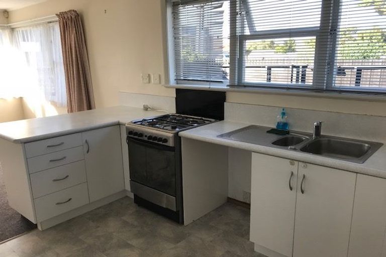 Photo of property in 976 High Street, Avalon, Lower Hutt, 5011