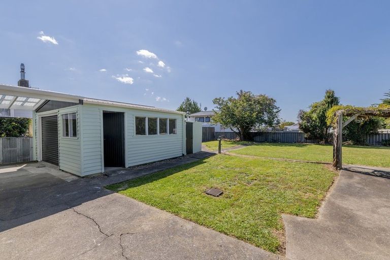 Photo of property in 75 Meadowvale Drive, Levin, 5510