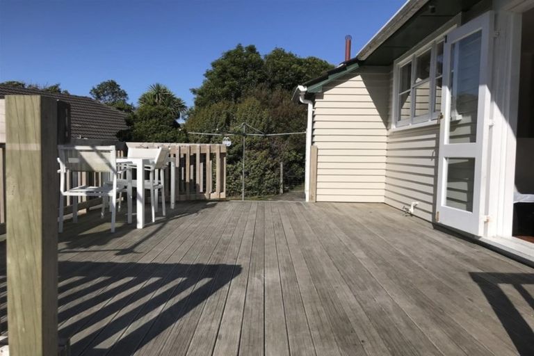 Photo of property in 14 Lear Street, Stratford, 4332