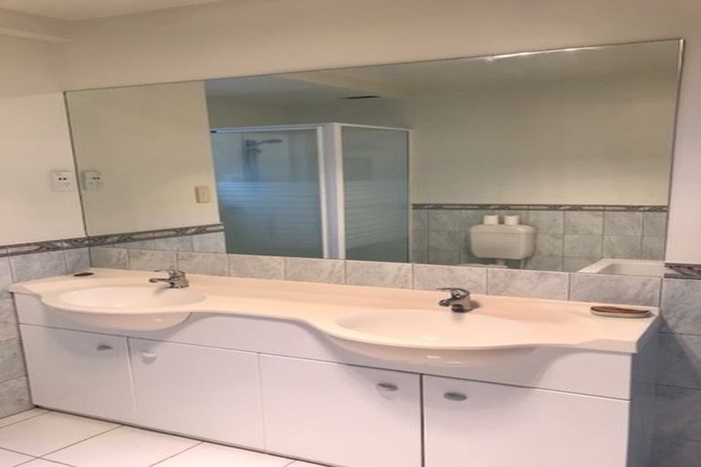 Photo of property in 9 John Gill Road, Cockle Bay, Auckland, 2014