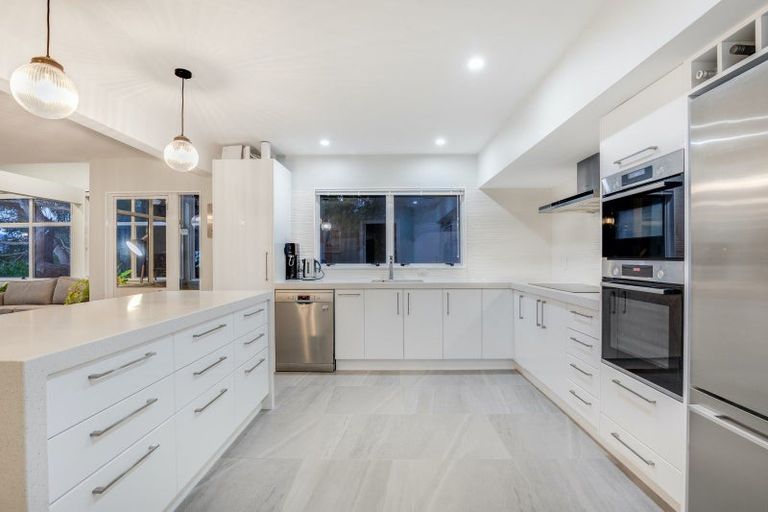 Photo of property in 24 Sailmaker Close, Whitby, Porirua, 5024