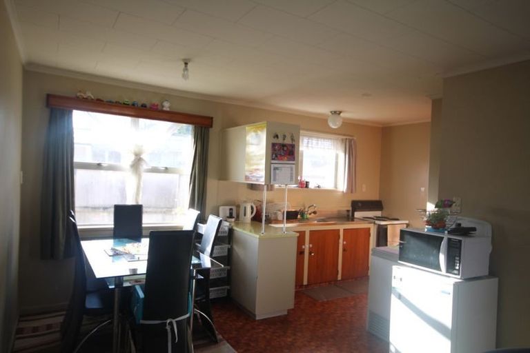 Photo of property in 22 Russell Road, Fairy Springs, Rotorua, 3015