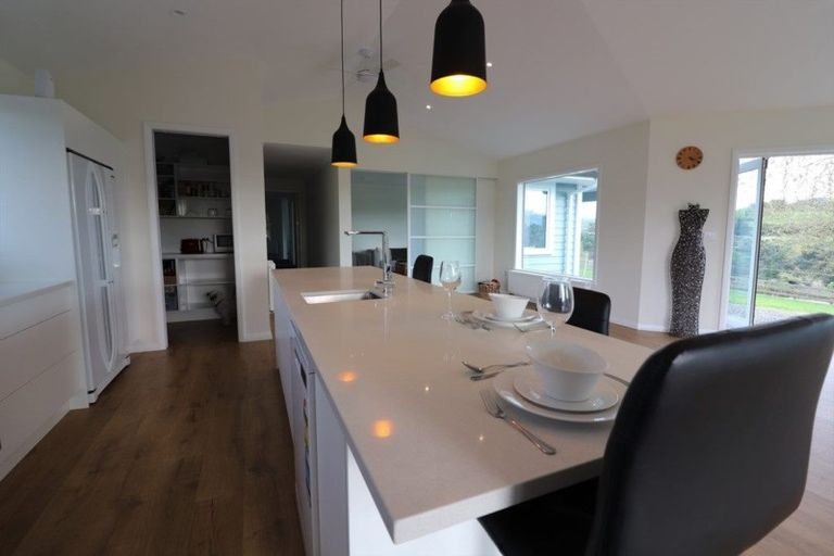 Photo of property in 15 Riverside Lane, Karapiro, Cambridge, 3494