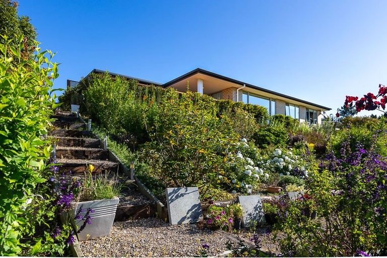 Photo of property in 16 Ruth Craig Place, Stanmore Bay, Whangaparaoa, 0932