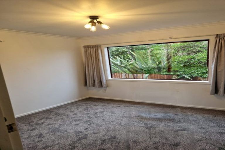 Photo of property in 12 Trent Street, Island Bay, Wellington, 6023