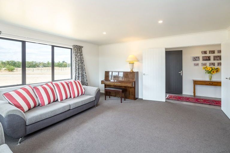 Photo of property in 471 State Highway 2, Opaki, Masterton, 5871