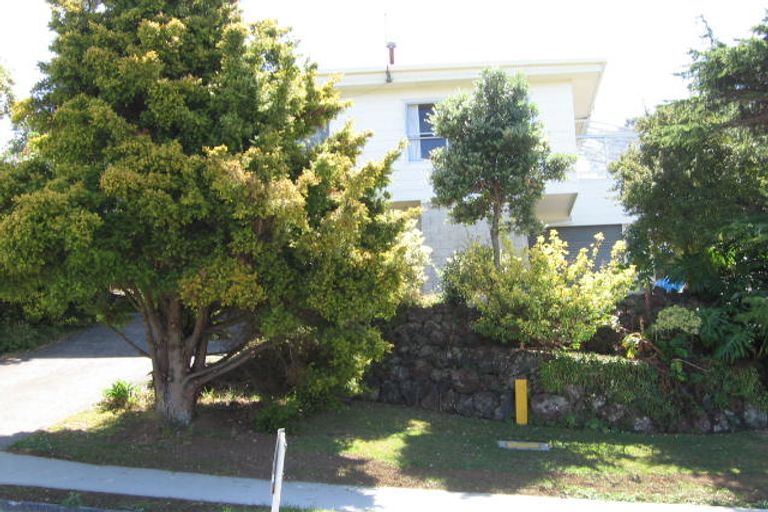 Photo of property in 109 Glamorgan Drive, Torbay, Auckland, 0630