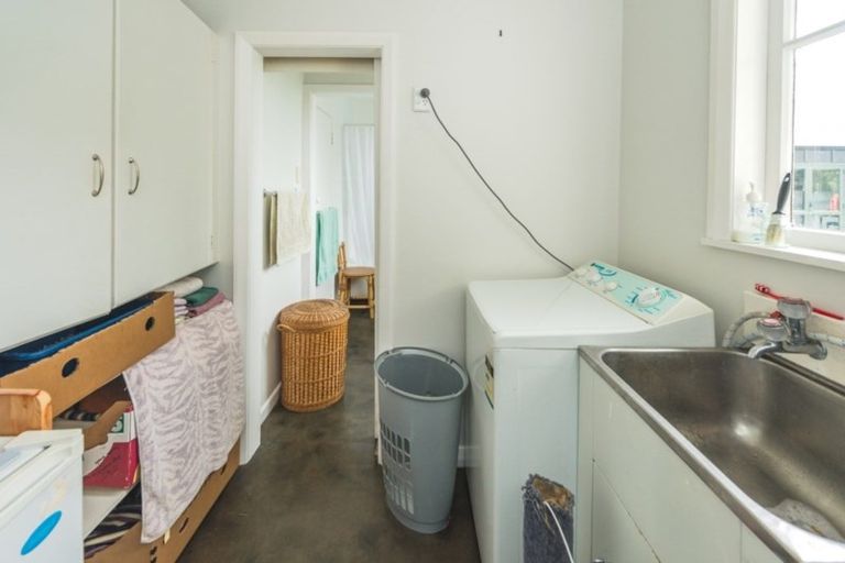 Photo of property in 6 Perham Place, Aramoho, Whanganui, 4500