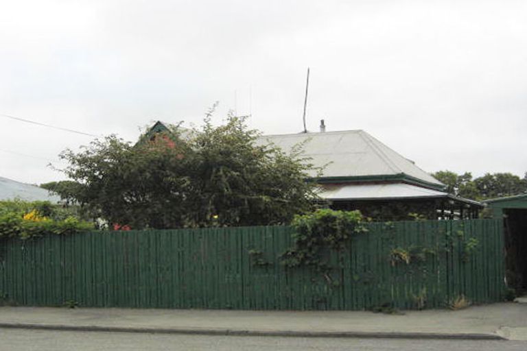 Photo of property in 43 Hamilton Street, Temuka, 7920