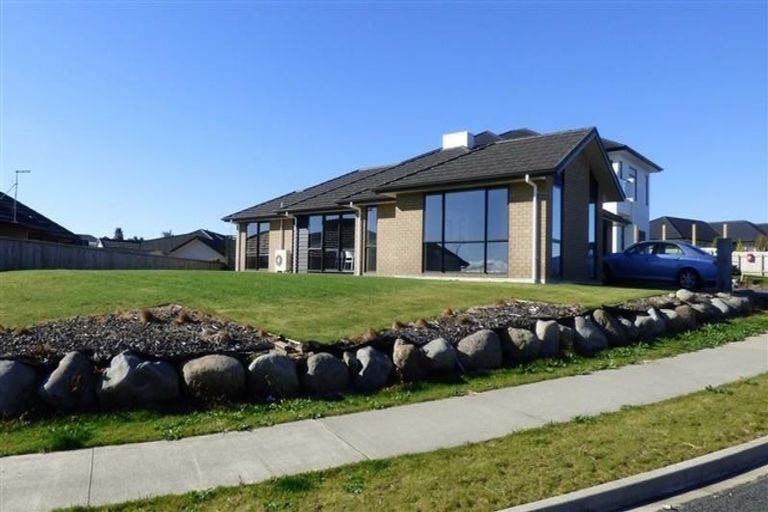 Photo of property in 70 Dillon Drive, Bell Block, New Plymouth, 4312