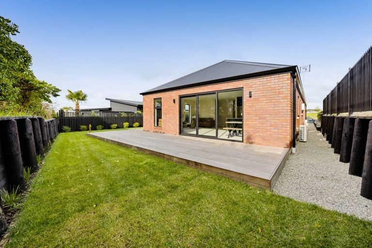 Photo of property in 15 Papawhero Drive, Bell Block, New Plymouth, 4312