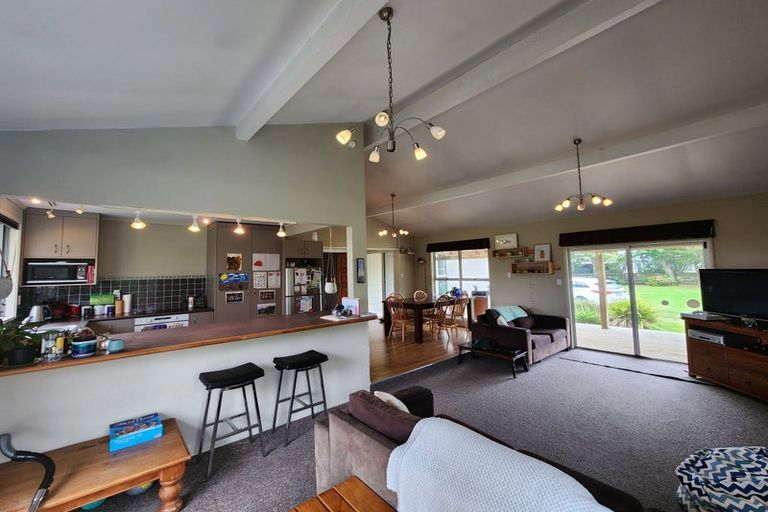 Photo of property in 115 Ross Street, Pirongia, 3802