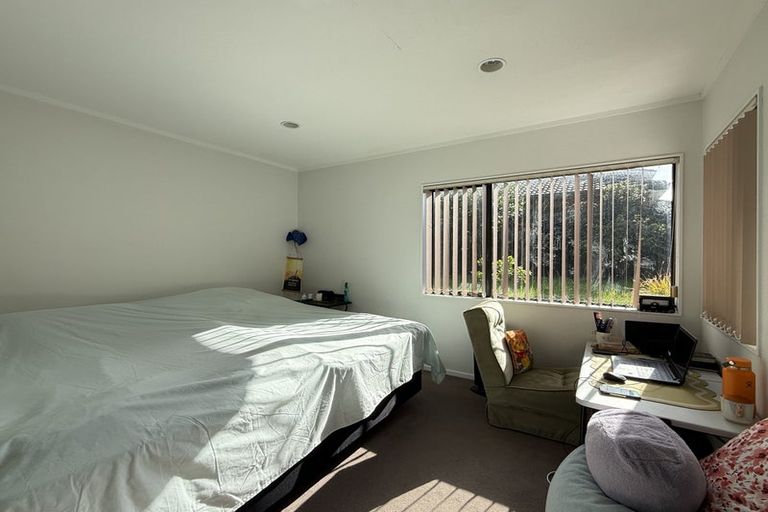 Photo of property in 1/13 Thornton Road, Milford, Auckland, 0620