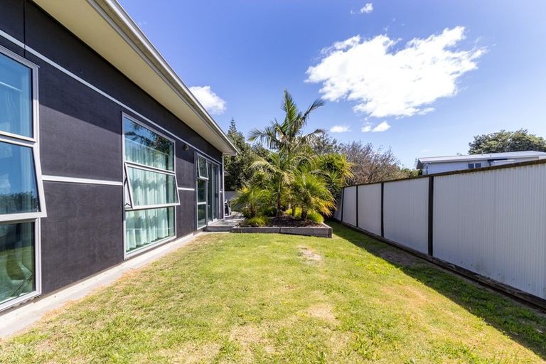 Photo of property in 27 Pompano Key, Papamoa Beach, Papamoa, 3118