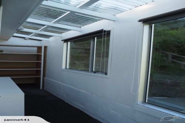 Photo of property in 119 Houghton Bay Road, Houghton Bay, Wellington, 6023