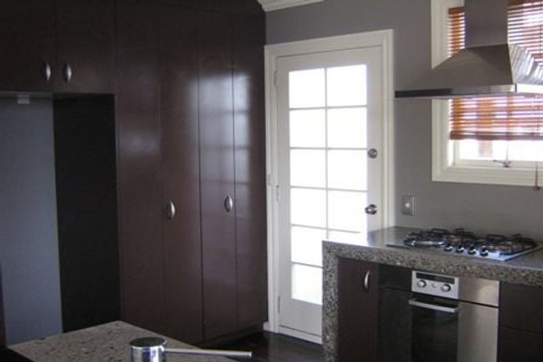 Photo of property in 1/276 Stanmore Road, Richmond, Christchurch, 8013