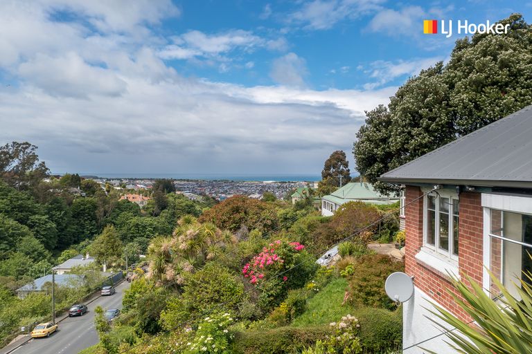 Photo of property in 56 Glen Road, Mornington, Dunedin, 9011