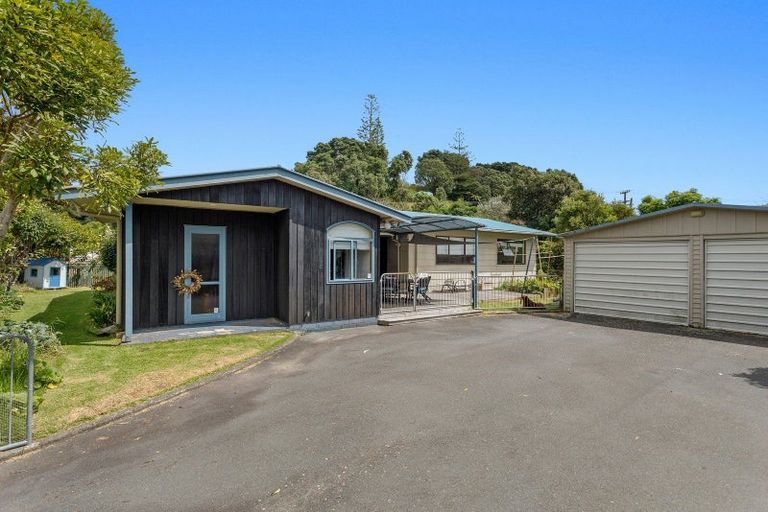 Photo of property in 10 Bluett Road, Ohope, 3121