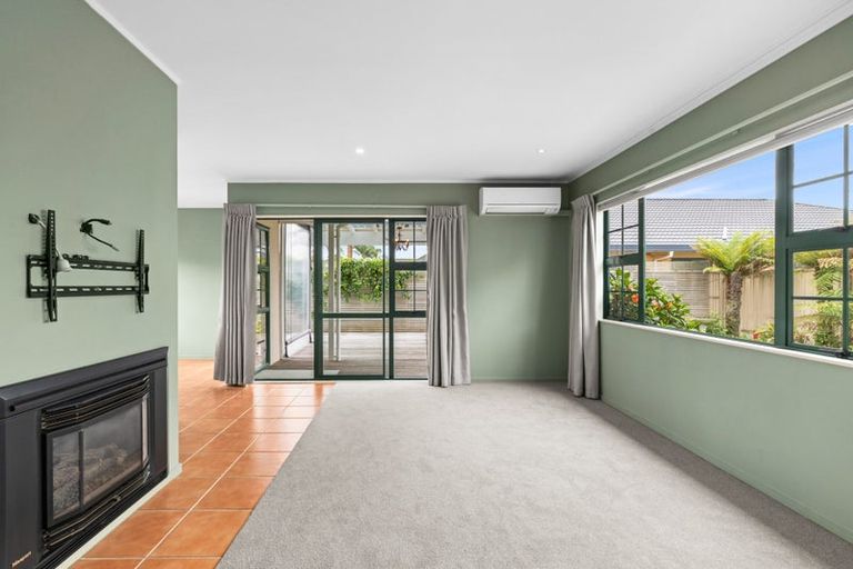 Photo of property in 199 Frimley Oaks, Frimley, Hastings, 4120