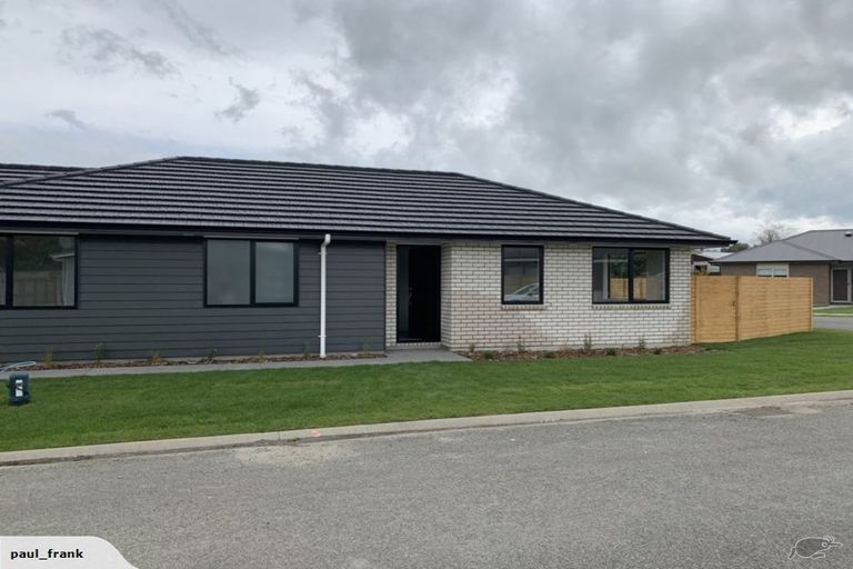 Photo of property in 2 Tarata Grove, Lansdowne, Masterton, 5810