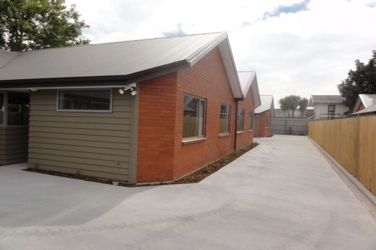 Photo of property in 1/190 Lincoln Road, Addington, Christchurch, 8024