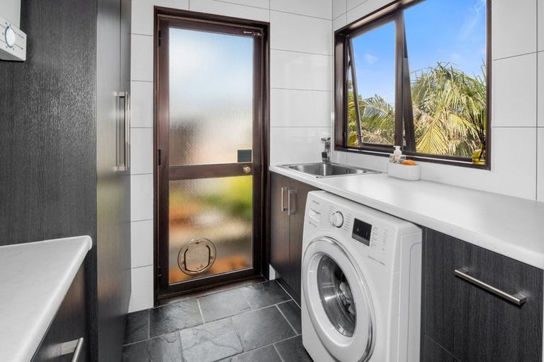Photo of property in 62 Oceanview Road, Mount Maunganui, 3116