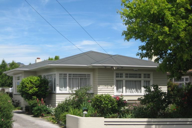 Photo of property in 1/30 Penrith Avenue, Somerfield, Christchurch, 8024