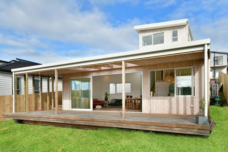 Photo of property in 5 Ringi Lane, Orewa, 0931