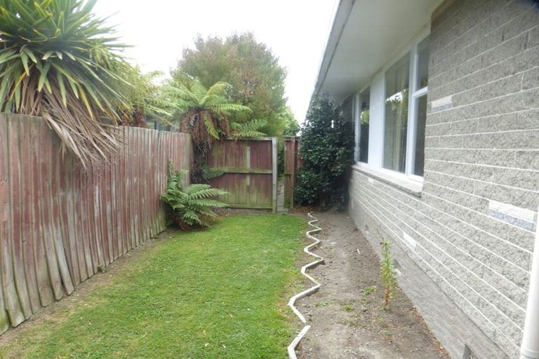 Photo of property in 41 Skerten Avenue, Hornby, Christchurch, 8042
