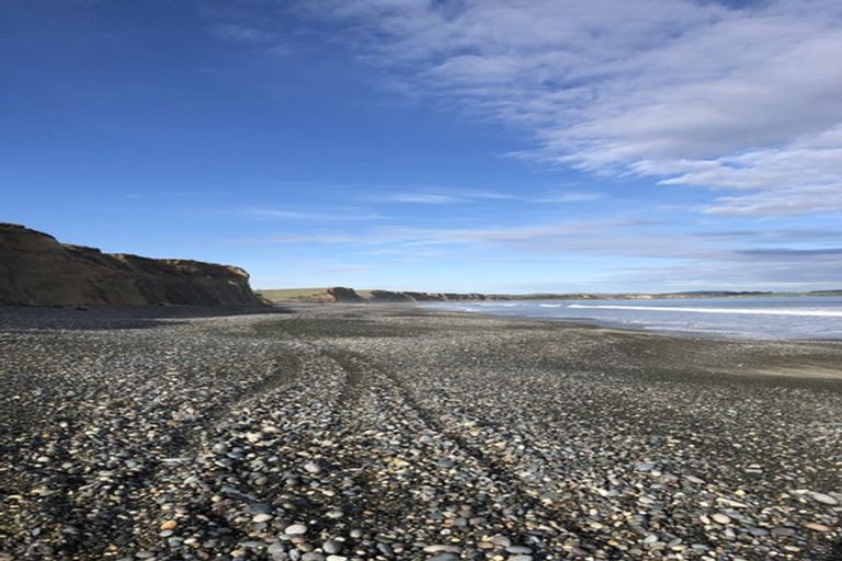 Photo of property in 31 Surrey Street, Orepuki, Riverton, 9881