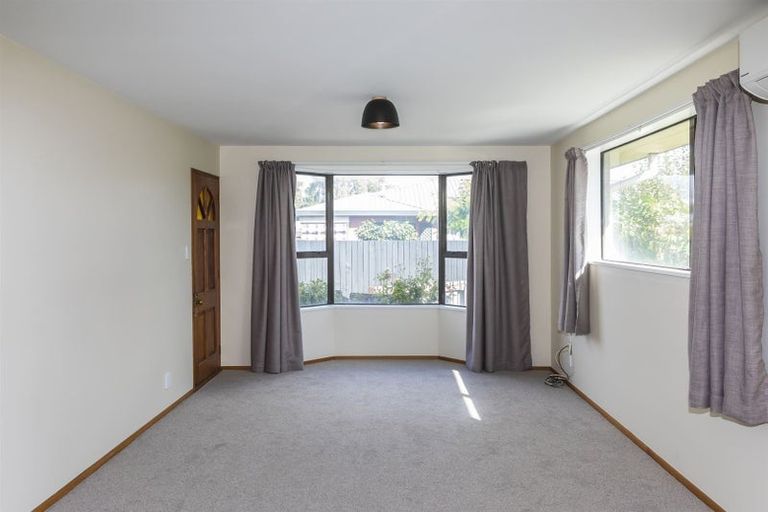 Photo of property in 2/361 Main South Road, Hornby, Christchurch, 8042