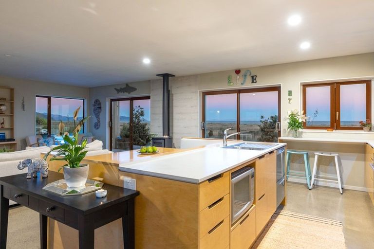 Photo of property in 29 Edgewater Place, Rarangi, Blenheim, 7273