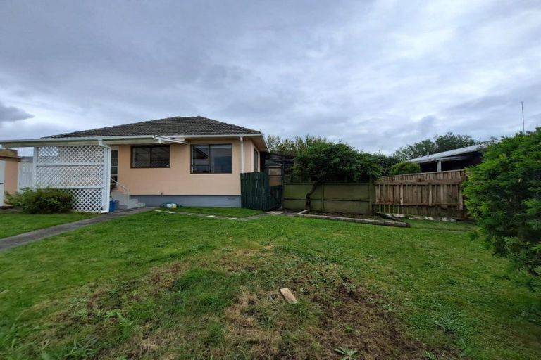 Photo of property in 157a Seaview Road, Westown, New Plymouth, 4310