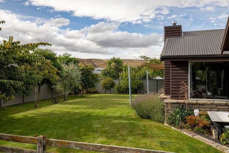 Photo of property in 6 Houlahan Street, Clyde, 9330