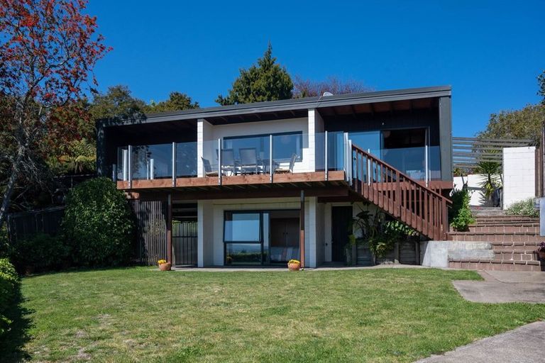 Photo of property in 25 Exeter Place, Tihiotonga, Rotorua, 3015