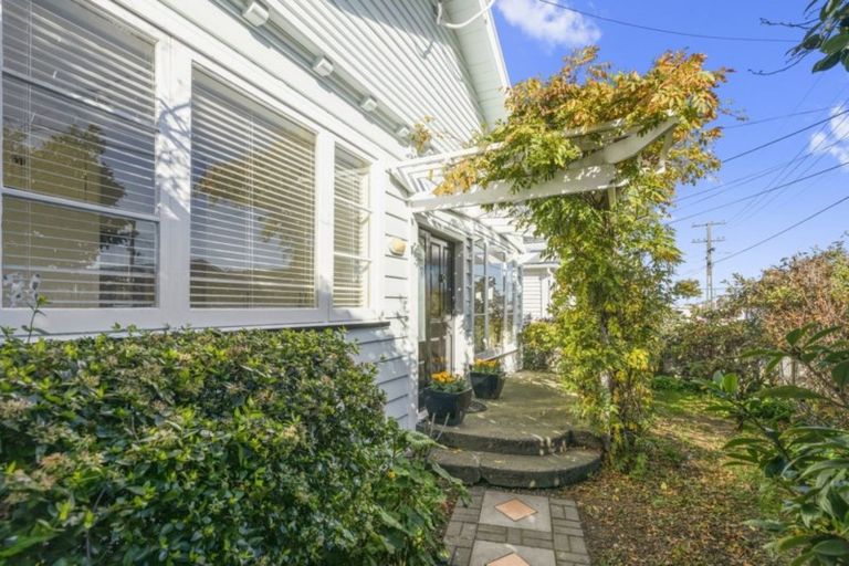 Photo of property in 56 Ava Street, Petone, Lower Hutt, 5012