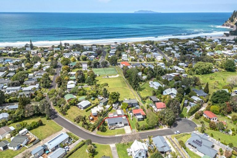 Photo of property in 17 Mako Avenue, Whiritoa, Whangamata, 3691