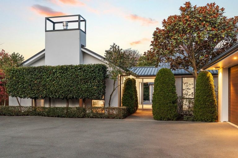 Photo of property in 154 Clyde Road, Burnside, Christchurch, 8053