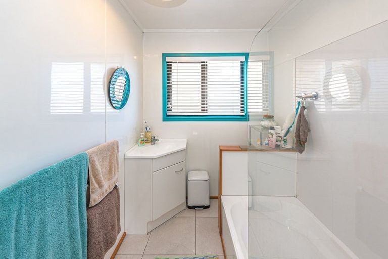 Photo of property in 49 Manuka Street, Castlecliff, Whanganui, 4501