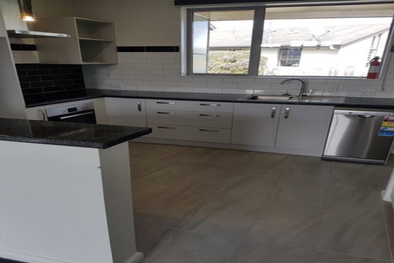 Photo of property in 108 Farrington Avenue, Bishopdale, Christchurch, 8053