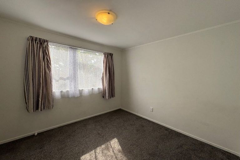 Photo of property in 2/63 John Walker Drive, Manurewa, Auckland, 2102