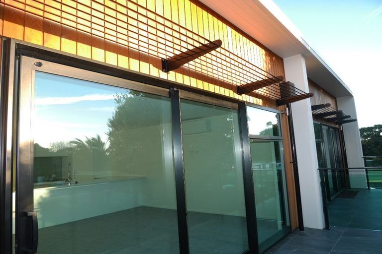 Photo of property in 3/2 Matatua Road, Raumati Beach, Paraparaumu, 5032