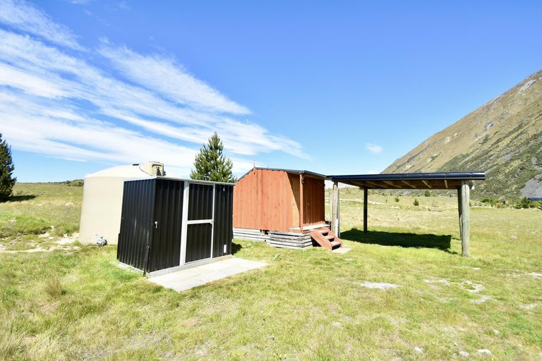 Photo of property in 894 Manuka Terrace, Ben Ohau, Twizel, 7999