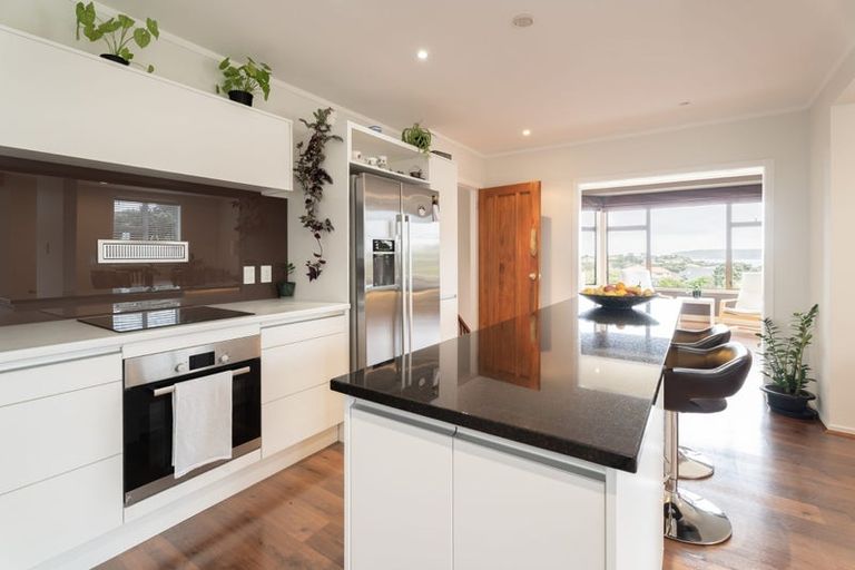 Photo of property in 21 Thornley Street, Titahi Bay, Porirua, 5022