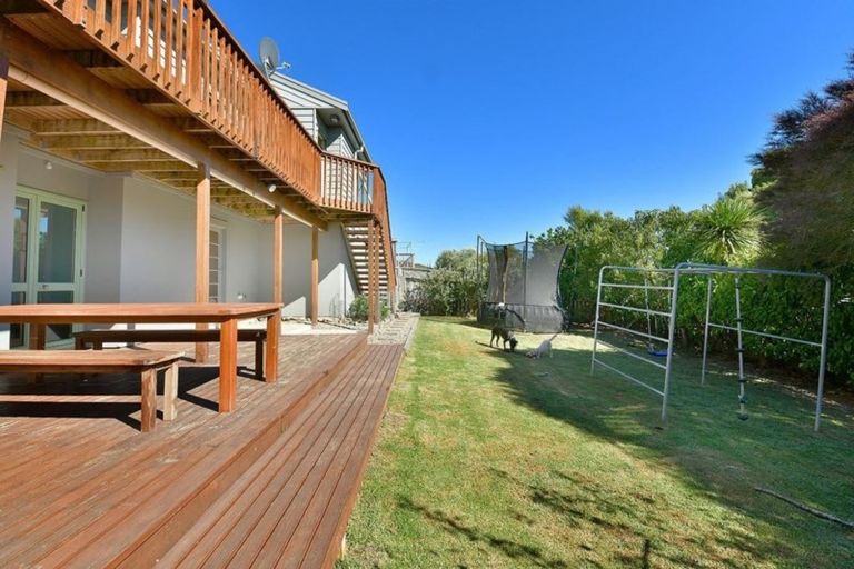 Photo of property in 23 Rakino Avenue, Manly, Whangaparaoa, 0930